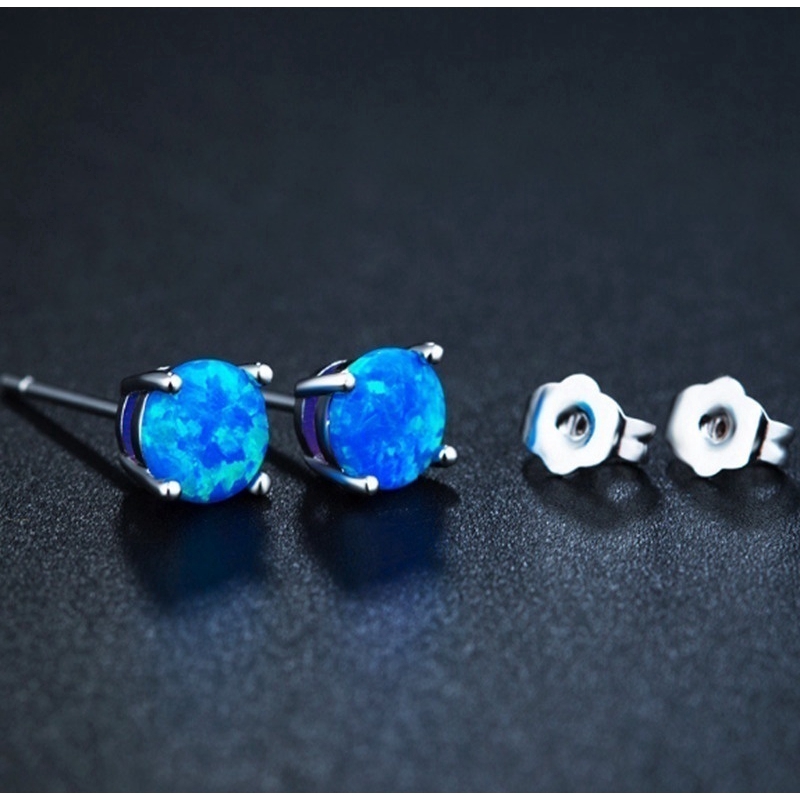 Đôi bông tai tròn màu trắng đính đá opal ánh bạc thời trang cho nữ