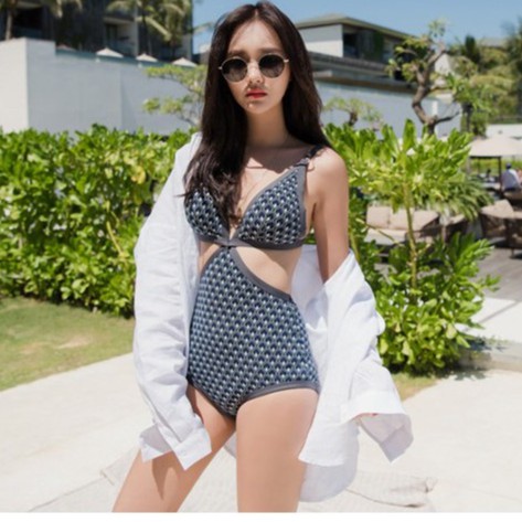 Bikini họa tiết sexy QUEEN BIKINI, Đồ bơi nữ 1 mảnh đi biển Quảng Châu BIK16