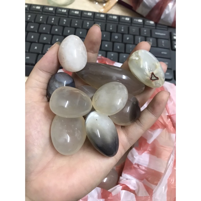 Đá thanh tẩy viên to mài bóng Hồng Rose Quartz