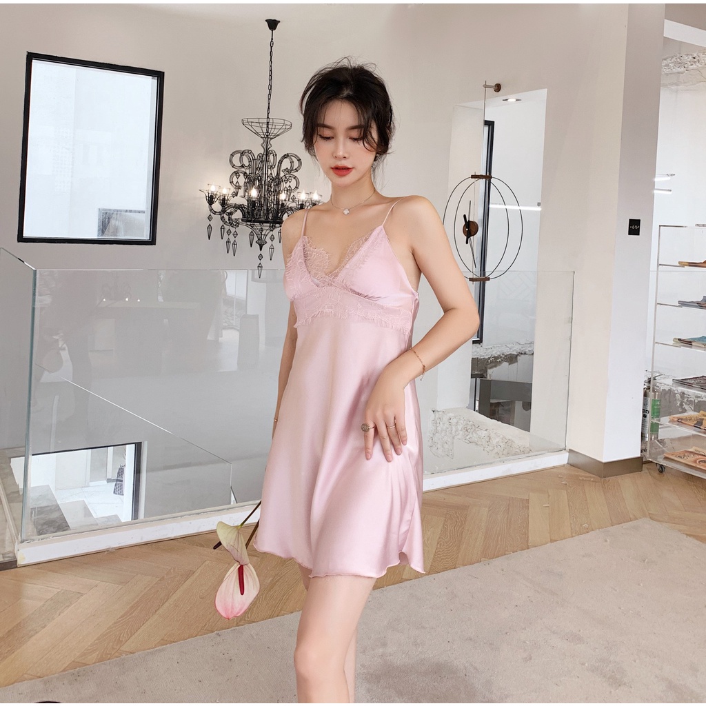 Đầm Ngủ Vải Lụa Lạnh Viền Ren Mềm Mại Cổ Chữ V Có Đệm Mút Nâng Ngực Thời Trang Mùa Hè Quyến Rũ Cho Nữ