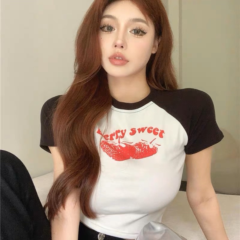 ÁO CROPTOP XINH PHỐI IN TRÁI DÂU TD7