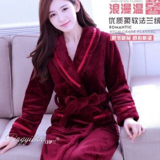 Áo choàng tắm nhung nữ
