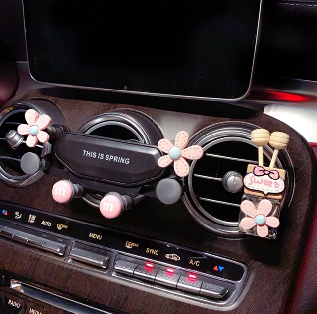 Giá đỡ điện thoại xe hơi kèm tinh dầu thơm trang trí cửa gió xe hơi trang trí ô tô phụ kiện xe hơi cao cấp | BigBuy360 - bigbuy360.vn