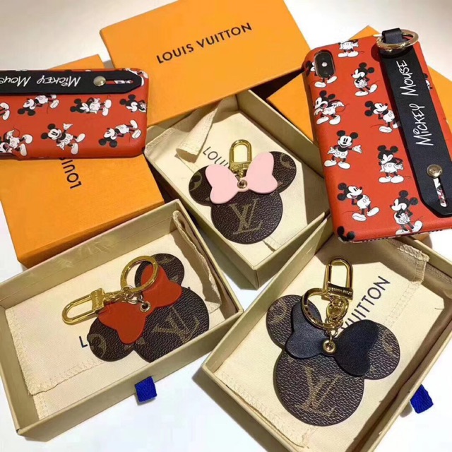 Charm mickey siêu hot fullbox
