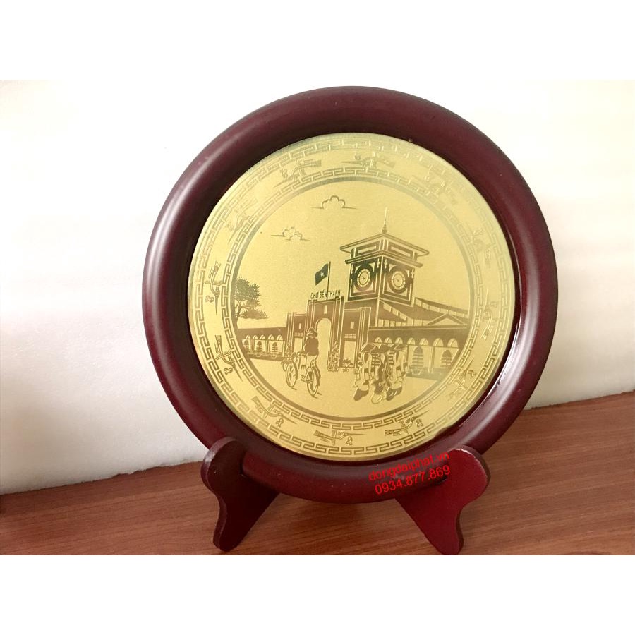 Đĩa lưu niệm chợ bến thành bằng đồng tại Tp.HCM