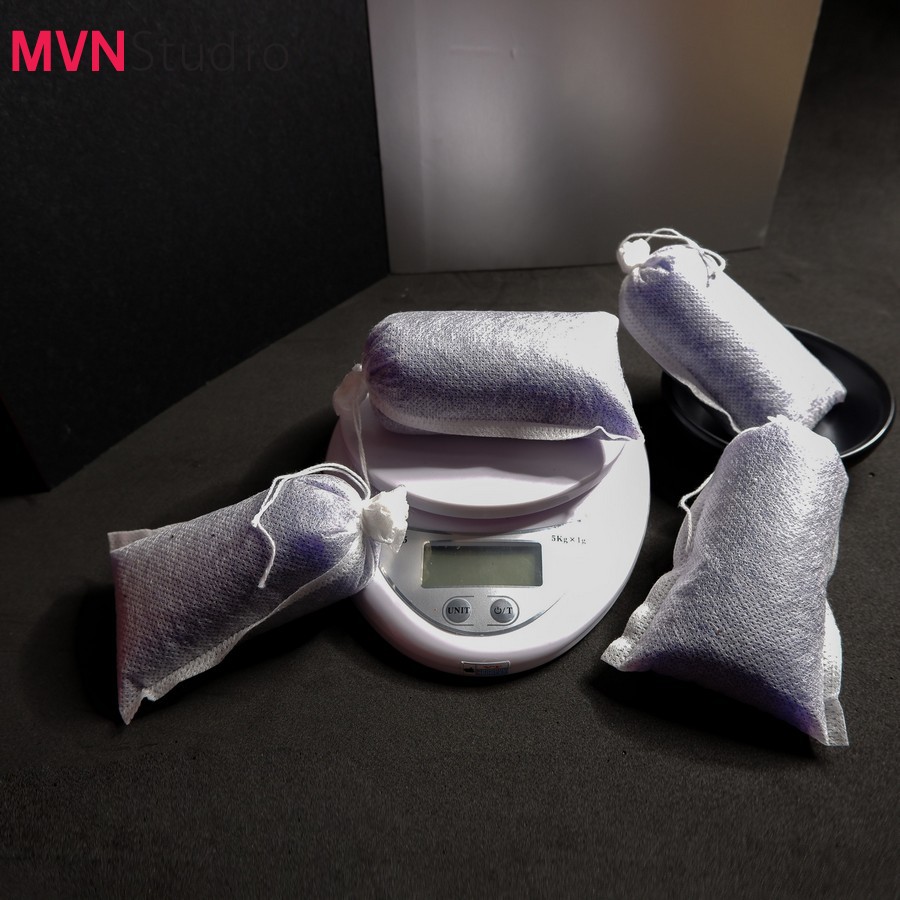 Gói 100g và 200g hạt chống ẩm, hạt hút ẩm màu xanh cho máy ảnh - MVN Studio