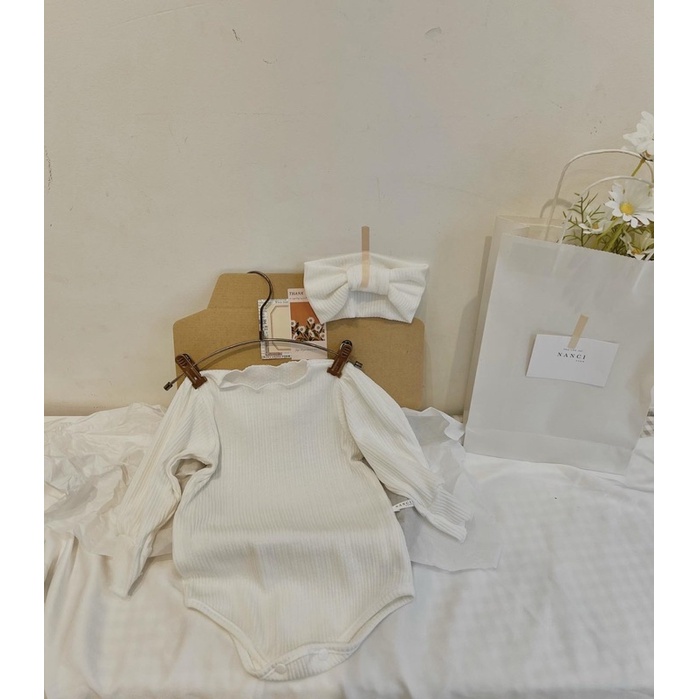 Bodysuit + turban thun gân hàn trắng em bé nani room