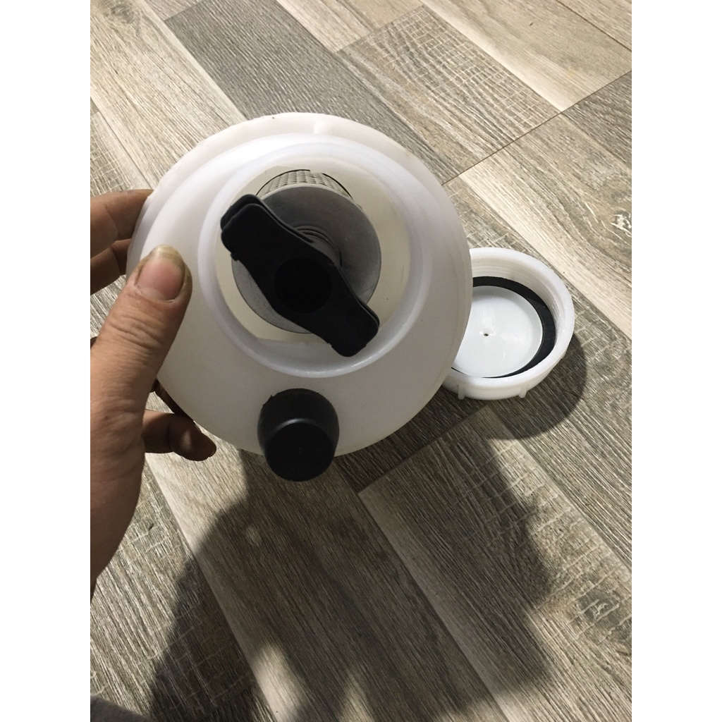 Sản phẩm gia đình làm: Bình đừng dầu trợ lực lái bằng nhựa EQ145