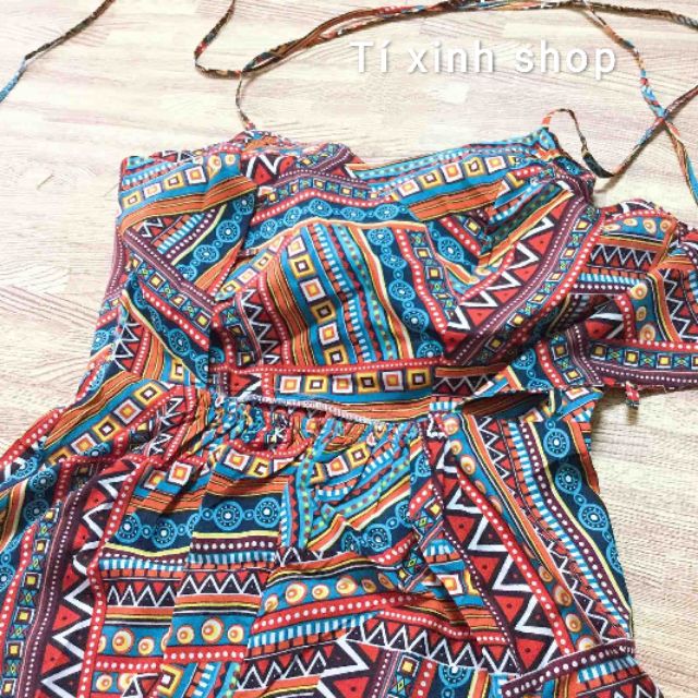 Đầm maxi thổ cẩm đan dây lưng sexy đi biển dạo phố