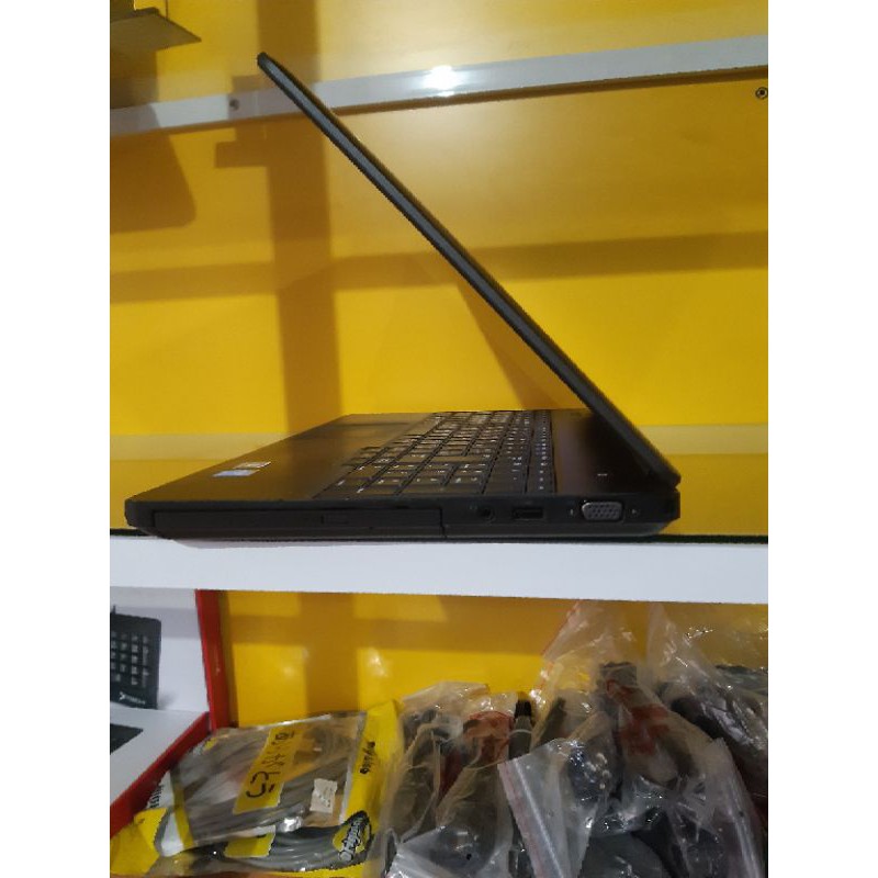 Laptop DELL E5540 i3 LIKE NEW NHẬT. | BigBuy360 - bigbuy360.vn