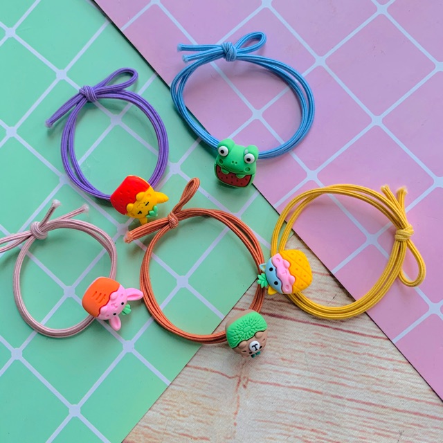 Cột tóc hình thú