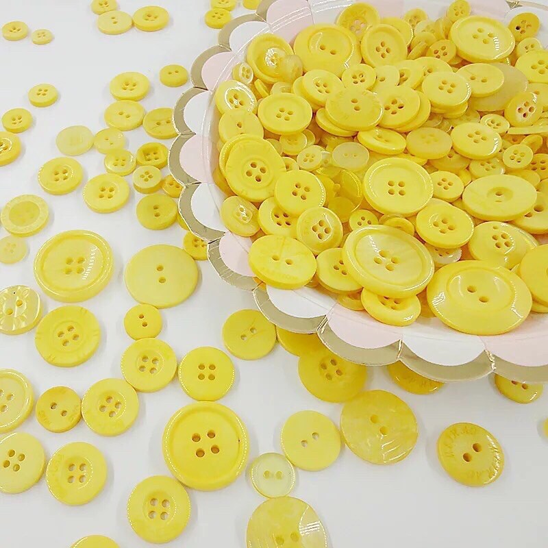 Túi khuy màu, cúc màu trang trí ( bịch 300gr)