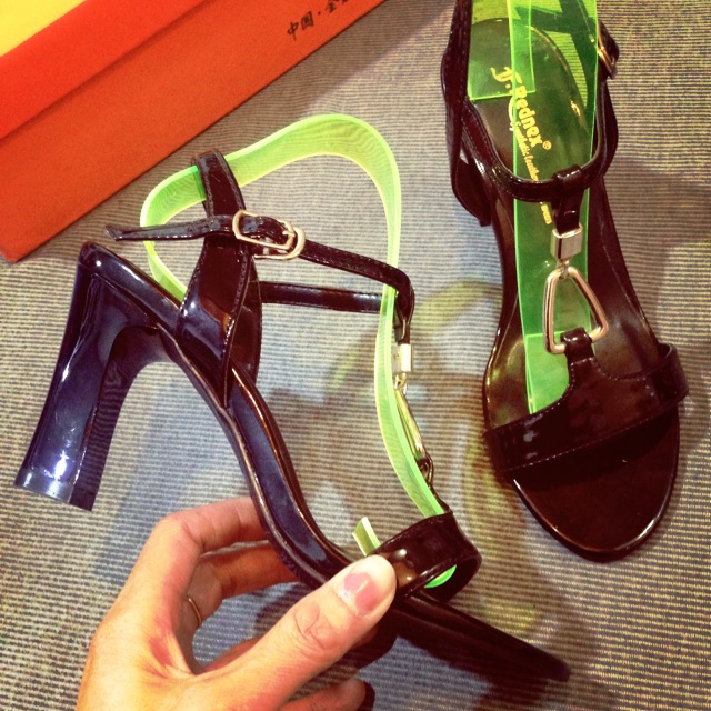 Xả lỗ sandal vnxk 79k