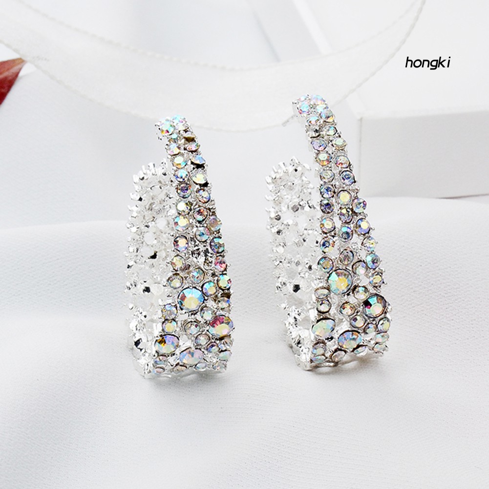 Bông tai chữ c đính đá nhiều màu thời trang cho nữ