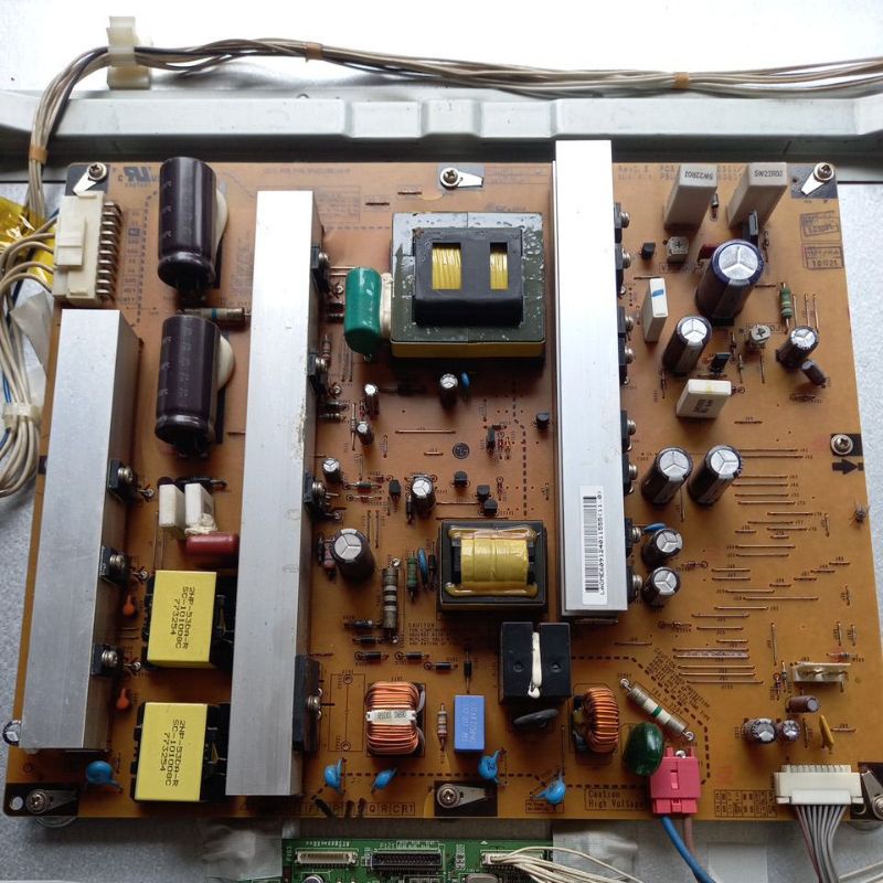 Tivi LG 42PJ350R . hàng thanh lý rã xác . bán đồ món