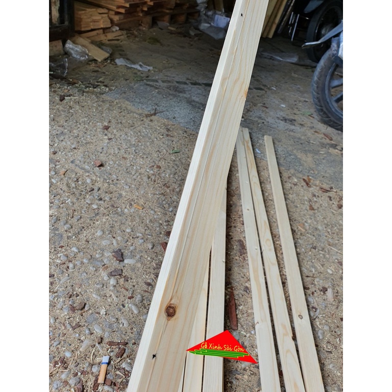 Thanh gỗ thông pallet rộng 4cm,dài 1m2,dày 1.3cm dùng đóng thùng pallet, trang trí ngoài trời,làm khung sườn,thanh nẹp