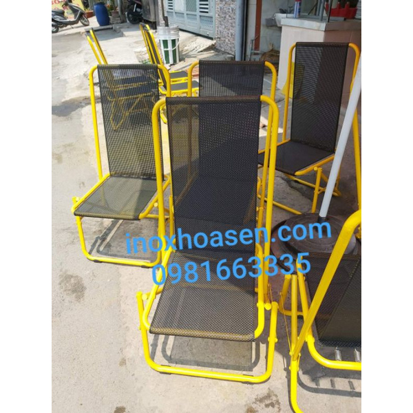 Ghế cafe xếp dựa cao 82cm giá rẻ,ghế sắt lò xo lưới sịn
