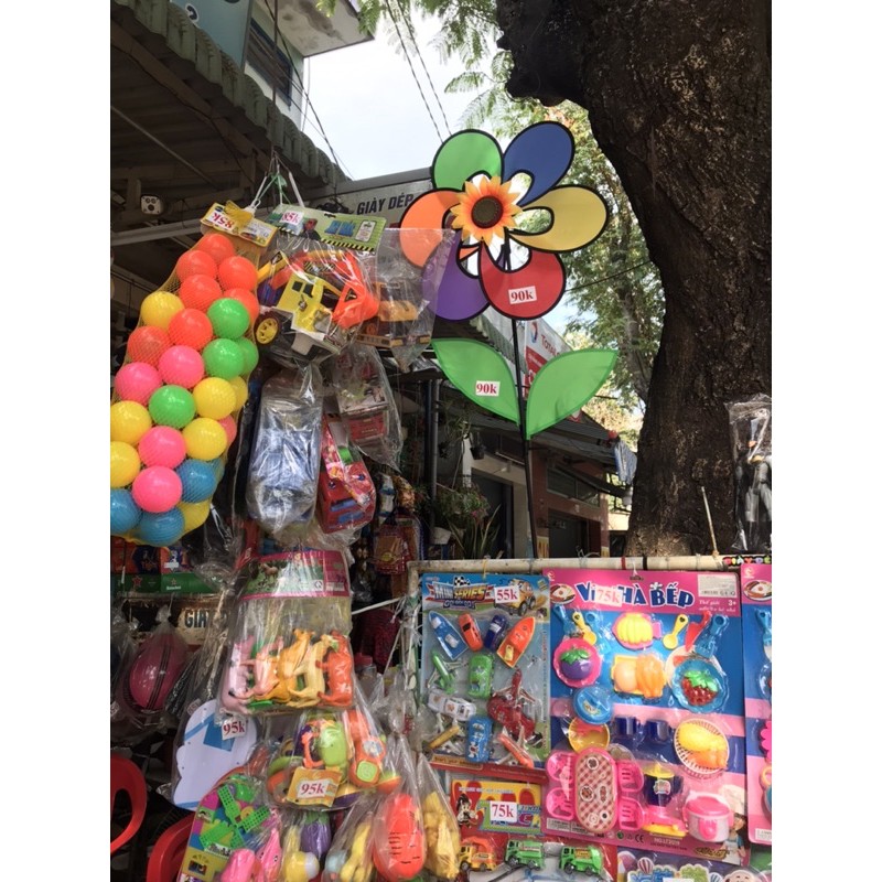 Chong chóng cầu vồng hoa hướng dương, tặng kèm 502 + chong chóng nhỏ