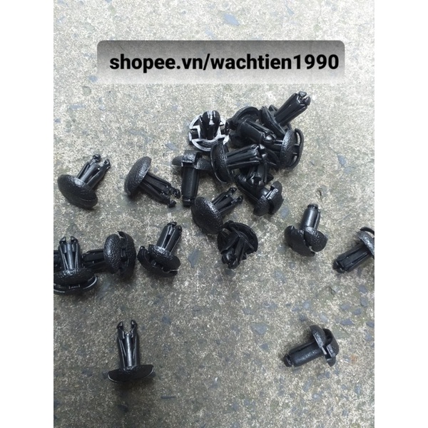 Nút bấm dàn áo xe spacy