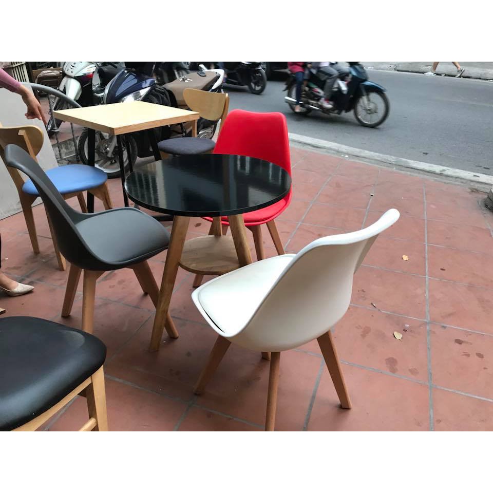 Ghế cafe, ghế ăn nhựa lót nệm chân gỗ | BigBuy360 - bigbuy360.vn