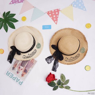 Mũ cói đi biển rộng vành phối ren thêu chữ Ovan.vn PK1222