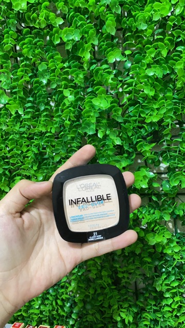 PHẤN PHỦ NÉN L’ORÉAL® PARIS INFALLIBLE PRO-MATTE POWDER | BigBuy360 - bigbuy360.vn
