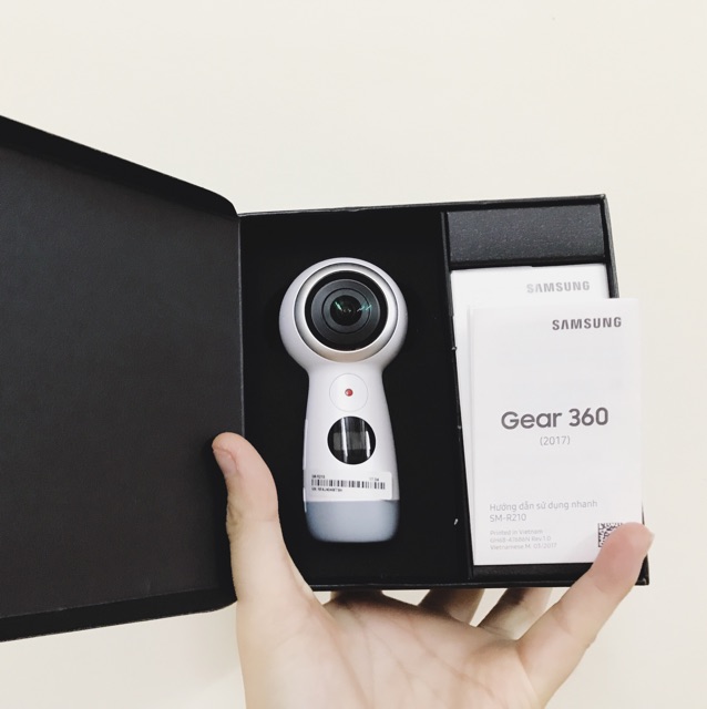 Samsung Gear 360 - Máy chụp ảnh/Quay phim/Livestream