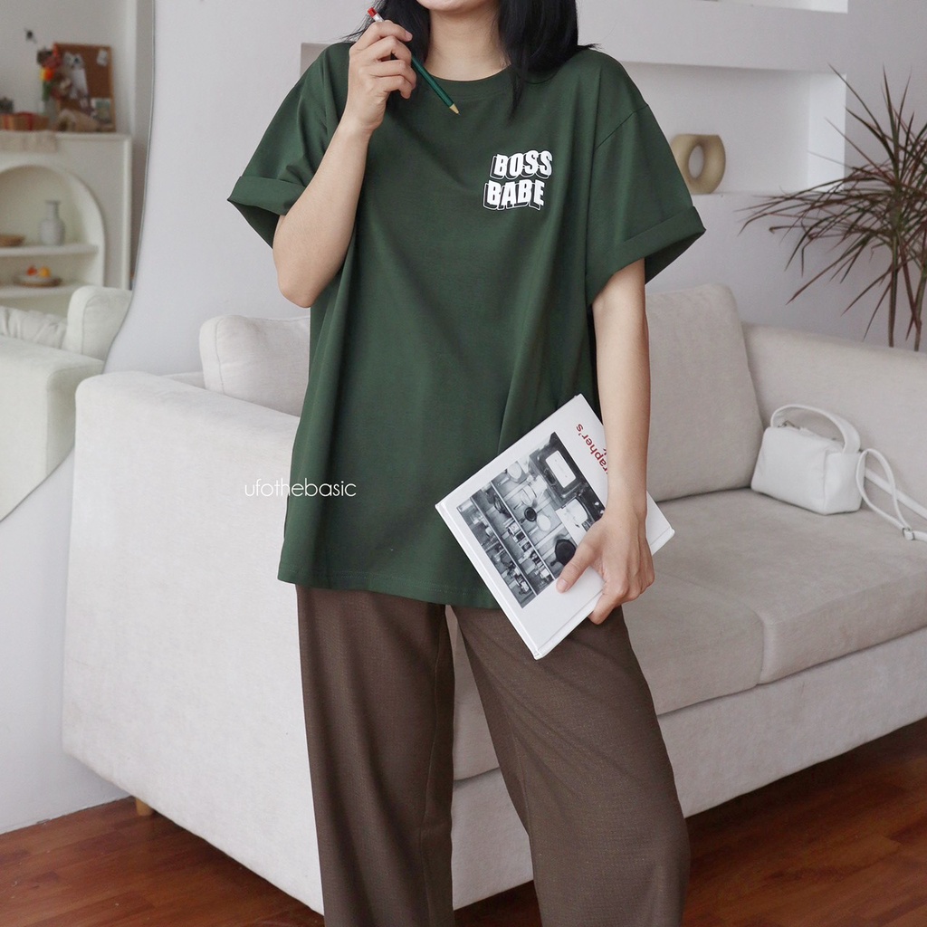 Áo phông nữ, áo thun nữ in chữ freesize, chất premium cotton cao cấp co dãn - ufothebasic