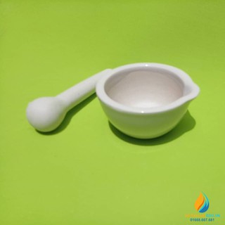 Cối chày bằng sứ