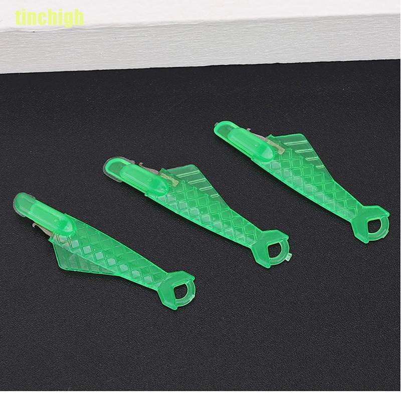 Bộ 5 Cuộn Chỉ May Hình Cá Nhỏ