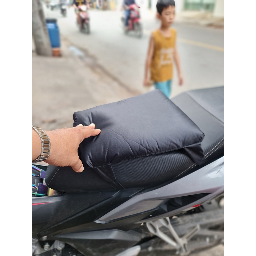 Đệm lót yên xe máy bao êm,nệm lót yên xe phù hợp tất cả các dòng xe máy