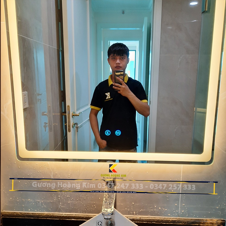 Gương cảm ứng đèn led treo tường, gương để bàn makeup, gương nhà tắm cao cấp hình chữ nhật kt 60x80cm HK3001
