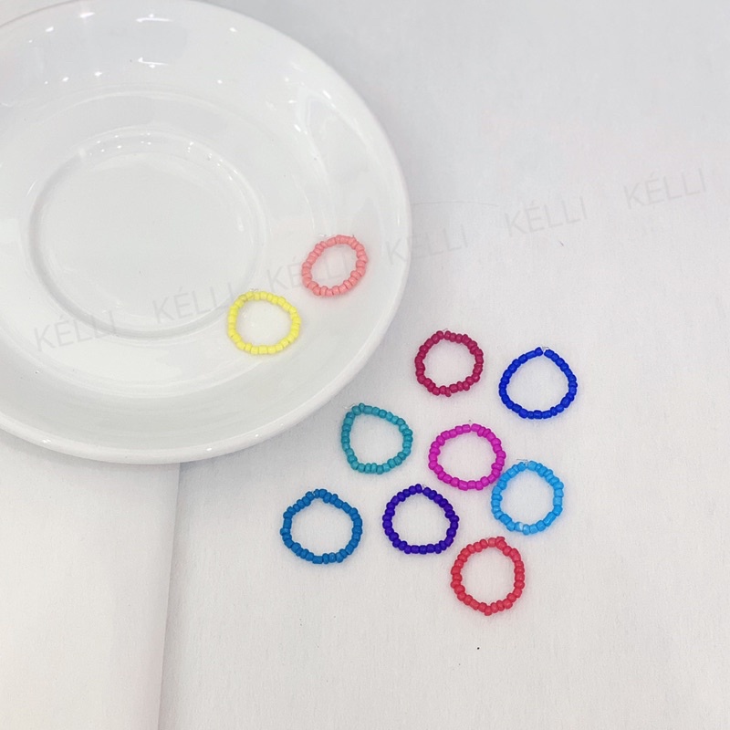 Nhẫn màu trơn xinh xắn