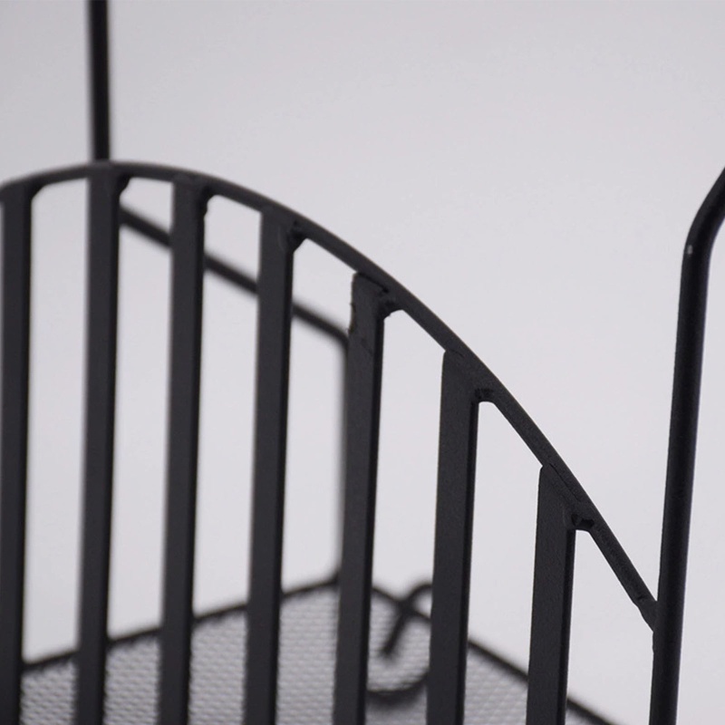 Giá Đỡ Trưng Bày Trang Sức Bằng Sắt Màu Đen Sáng Tạo