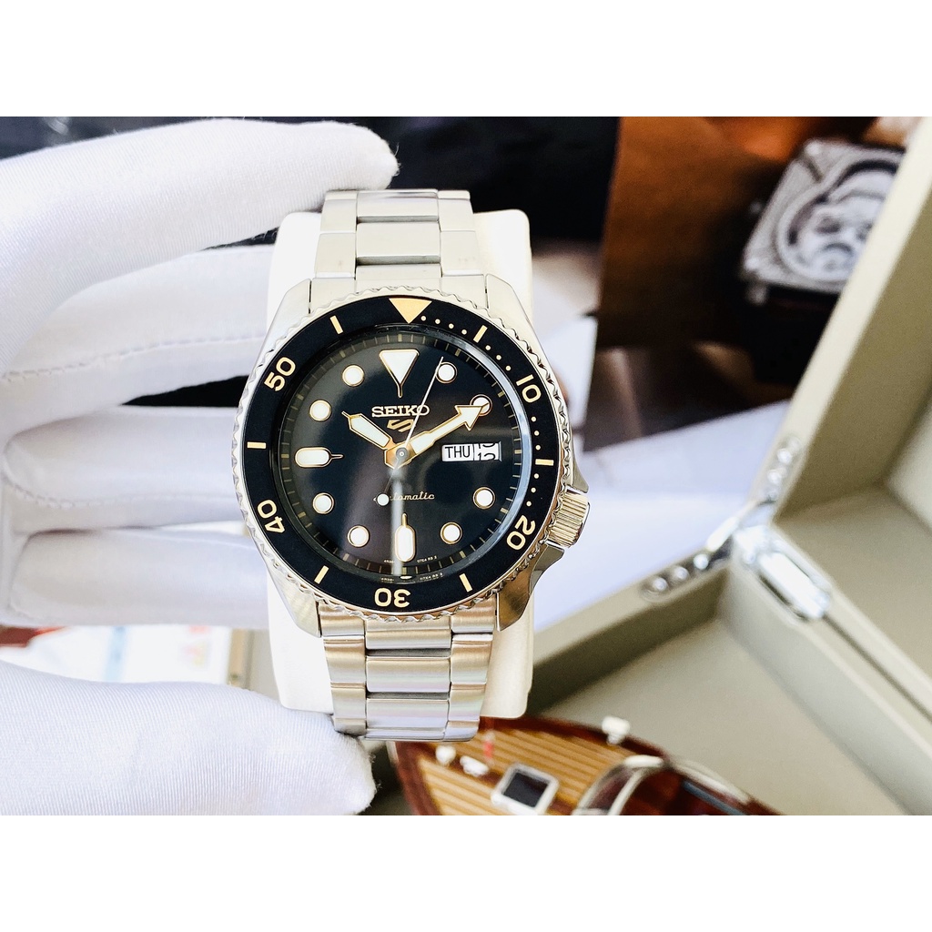 Đồng hồ nam dây thép Seiko 5 Sport New Style SRPD57K1