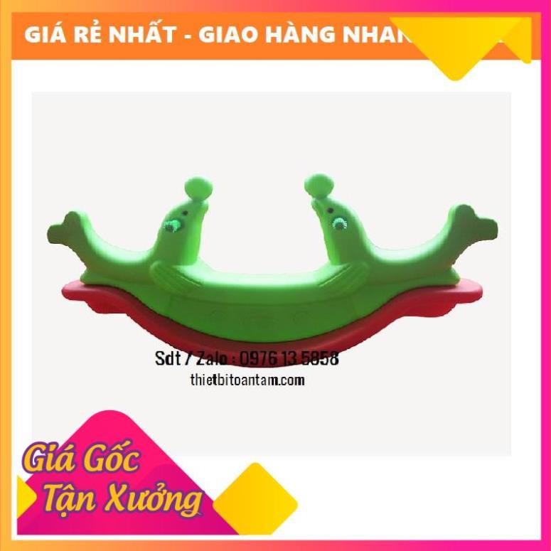 ( giá rẻ nhất ) Bập bênh đôi cá heo bằng nhựa cao cấp cho bé mầm non