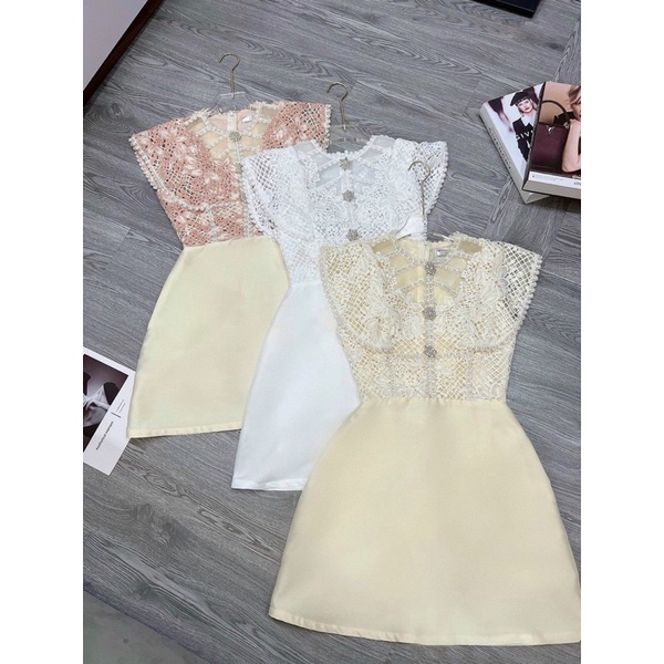 Váy ren phối tacta