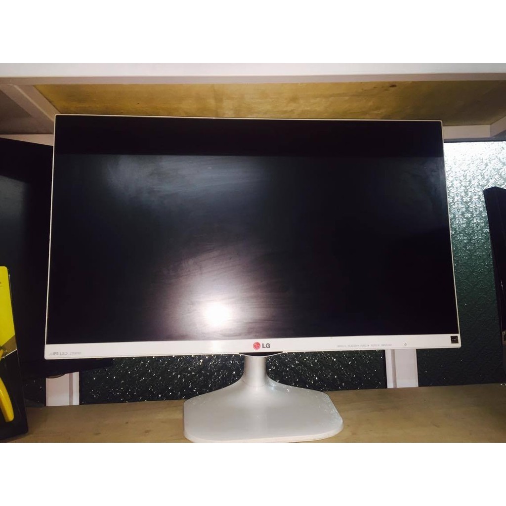 Màn hình máy tính 27 inch Full viền LG 27MP65-Thanh lí màn cũ