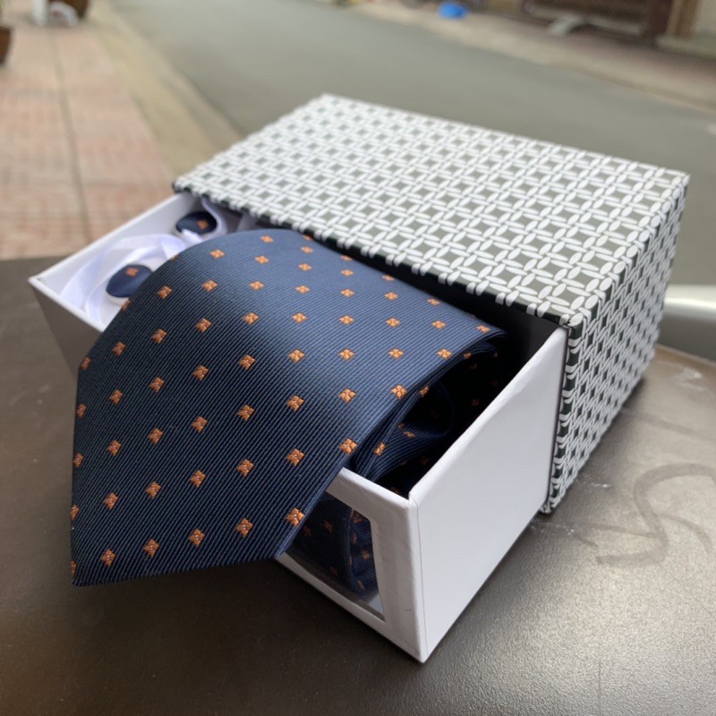 Cà vạt nam cao cấp quà tặng công sở cavat tự thắt 8cm kèm hộp khăn áo , khuy măng sét giangpkc mẫu tháng 4/2021
