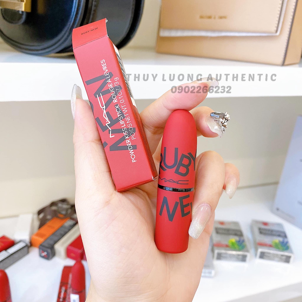 Son môi MAC 4 màu Ruby Woo