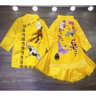 Áo dài bé gái gấm đẹp xuất sắc