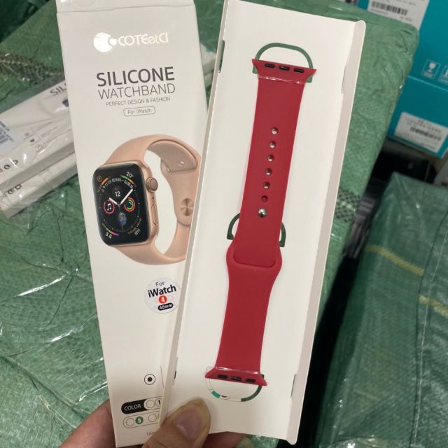 Dây đeo silicon cho Apple Watch Đỏ mận siêu hót chính hãng coteetci