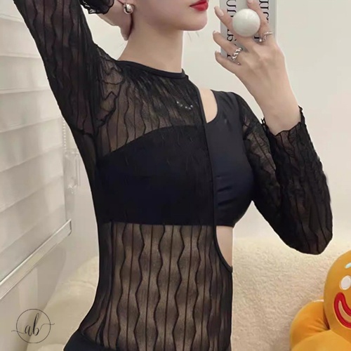 Đồ bơi nữ liền thân dài tay ren đen duyên dáng, hàng quảng châu, form chuẩn đẹp