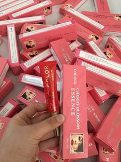 Tuýp dưỡng môi PCD hương cherry