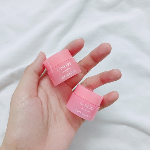 Mặt nạ ngủ môi