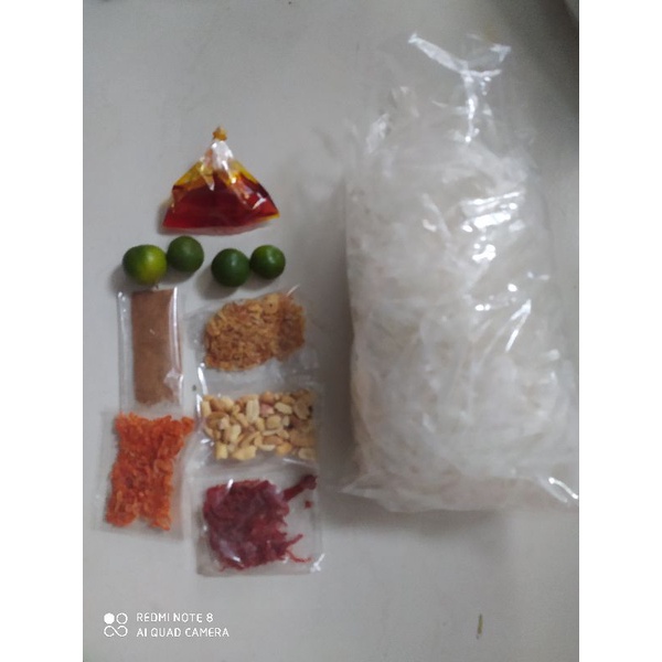 Sỉ lẻ bánh tráng trộn thập cẩm cay ngon( kèm quất kèm nước sốt)tách riêng gia vị