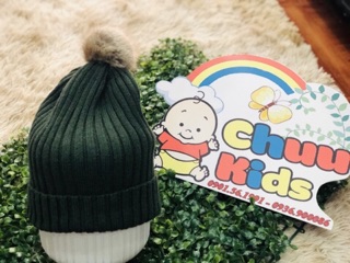 Mũ len xuất dư HM