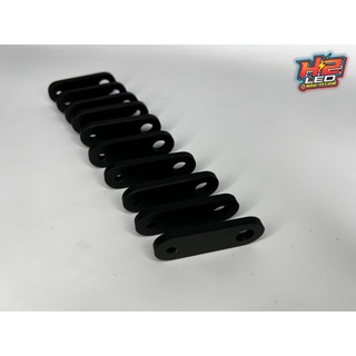 Pát nhôm gắn đèn + lỗ tròn 8ly + lỗ 6ly