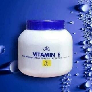 Kem vitamin e thái lan