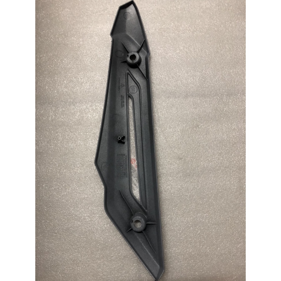 Vĩ bô/ Tấm cách nhiệt ống xả xe Elegant 50cc